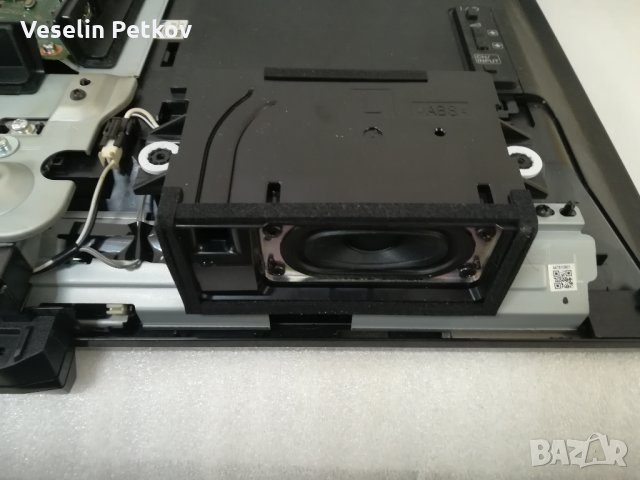 SONY KDL-32R410B на части! 