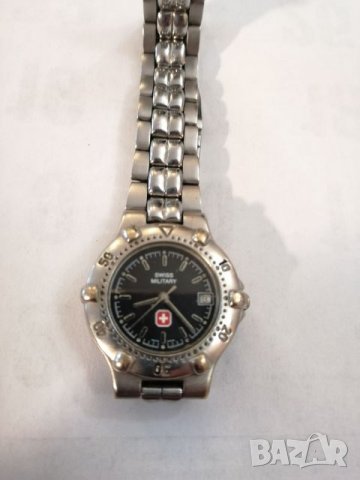 Часовник "SWISS MILITARY". , снимка 3 - Дамски - 25299598