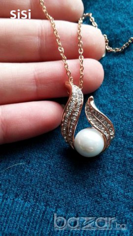 Колие с перла + подаръчна торбичка