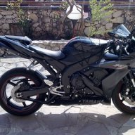 Yamaha YZF-R1, снимка 2 - Мотоциклети и мототехника - 11912470