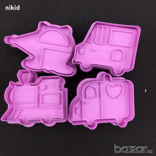 4 бр превозни средства самолет камион бус влак форми резци с бутало релеф за сладки фондан бисквитки, снимка 1