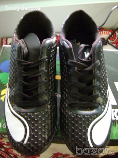 Walked маратонки за футбол 36 размер, снимка 1