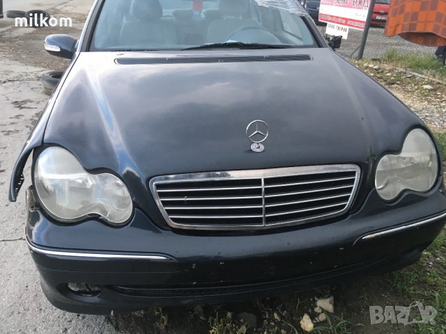 2.2cdi diesel w203 Ц класа C class Mercedes Мерцедес, снимка 5 - Автомобили и джипове - 21907807