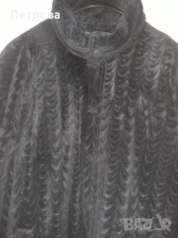 Палто с маншет на ръкава 