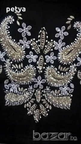 пола с бродерия