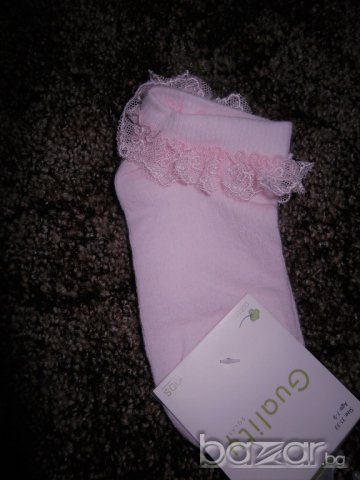 Комплект детска фанелка и чорапки в розово за 6,7 годишно момиченце, снимка 2 - Детски комплекти - 13593534