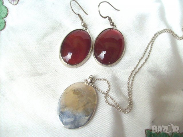 Сребърен Авторски Комплект- Обеци и Медальон с Натурални Карнеоли, снимка 7 - Бижутерийни комплекти - 23946548