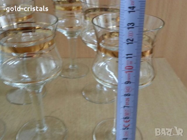 Стъклени чаши с златен кант, снимка 2 - Антикварни и старинни предмети - 25547637