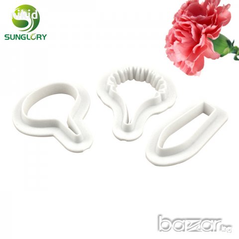 Карамфил 3 части пластмасови форми резец за направа на цвете украса торта фондан и др