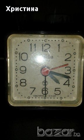Часовник настолен ,,Слава,, СССР