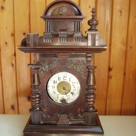 Красив старинен настолен часовник-Юнгханс с латерна, снимка 2 - Антикварни и старинни предмети - 15495664