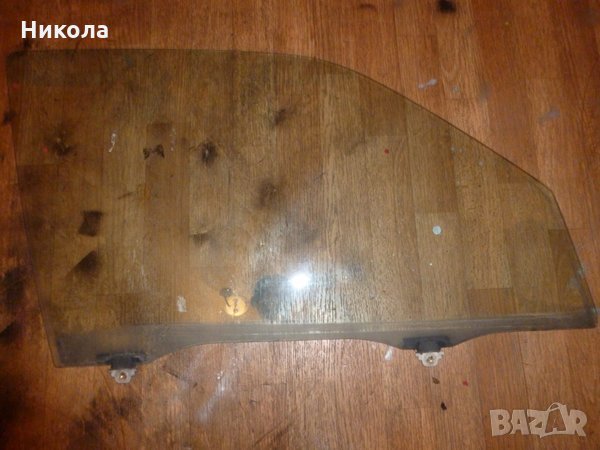 Предно дясно стъкло за Дайхасу Териос 1.3 86 к.с, снимка 1