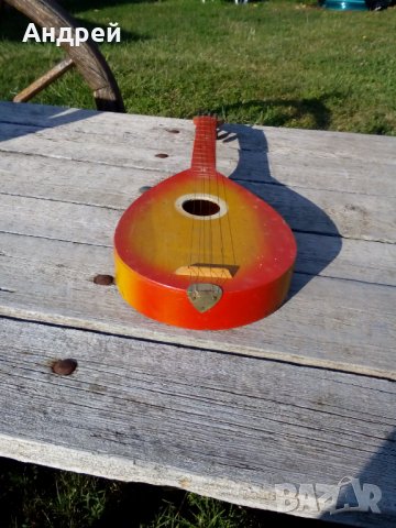 Стара детска китара, снимка 2 - Антикварни и старинни предмети - 26095587