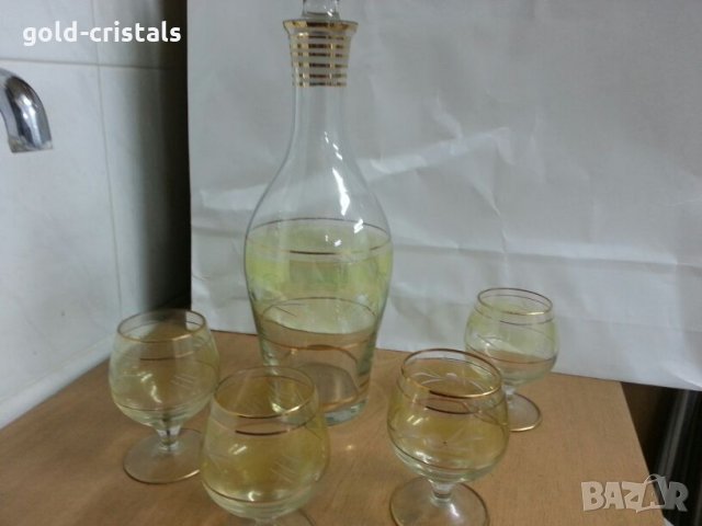 Ретро сервиз за ракия с златен кант, снимка 5 - Антикварни и старинни предмети - 22100319