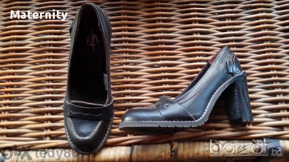 Levis Нови естествена кожа обувки / мокасини с ток