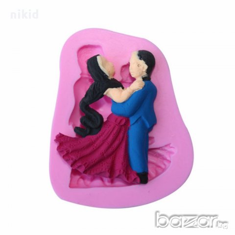 силиконова форма прегърнати младоженци сватба танци двойка молд украса декорация фондан торта мъфин