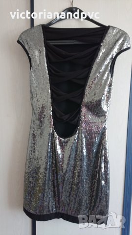 Паетна сребриста рокля внос UK, снимка 2 - Рокли - 24721988