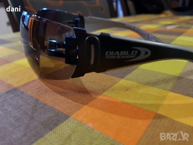 Очила Diablo, снимка 3 - Слънчеви и диоптрични очила - 19125807