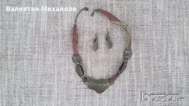 Комплект колие , обеци и брошка., снимка 4 - Бижутерийни комплекти - 11262598