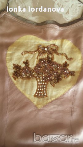 Дизайнерска рокля-пепел от рози, размер Л, снимка 4 - Рокли - 18098113