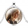 Медальон с 3D портрет от Game Of Thrones(Денерис Таргериен), снимка 1 - Колиета, медальони, синджири - 25059561