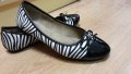 Обувки/балерини цвят зебра, снимка 1 - Дамски ежедневни обувки - 23492505