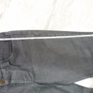 Дамски панталон дънки светло сиво, снимка 2 - Дънки - 18010111