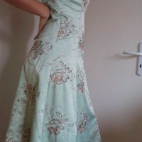 Копринена рокля, снимка 3 - Рокли - 19057431