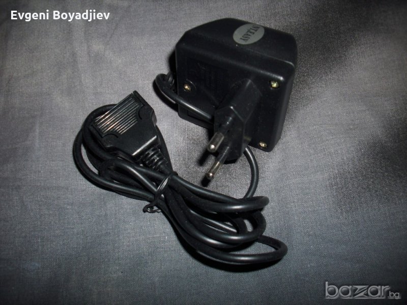 Ново зарядно за стар телефон- Alcatel One touch Easy, снимка 1