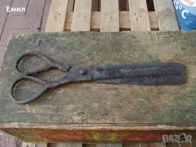 Ножиците на Уста Димитър от 1832 година, снимка 2 - Антикварни и старинни предмети - 23358361