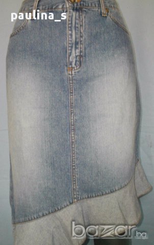 Уникална дънкова пола с асиметричен волан ”Cross Jeans” The original brand, снимка 1 - Поли - 15125425