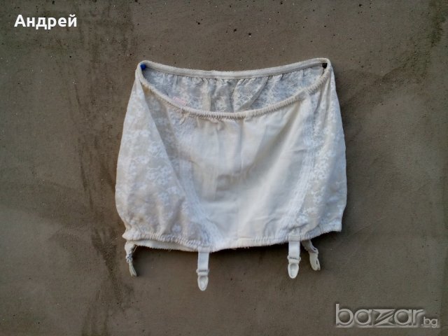 Жартиерен колан, снимка 1