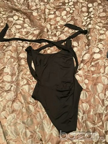 Цял бански с връзки на гърба, снимка 2 - Бански костюми - 20927083