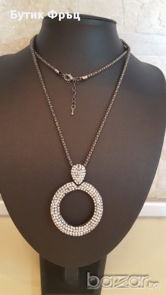 красив медалион вивиян, снимка 1