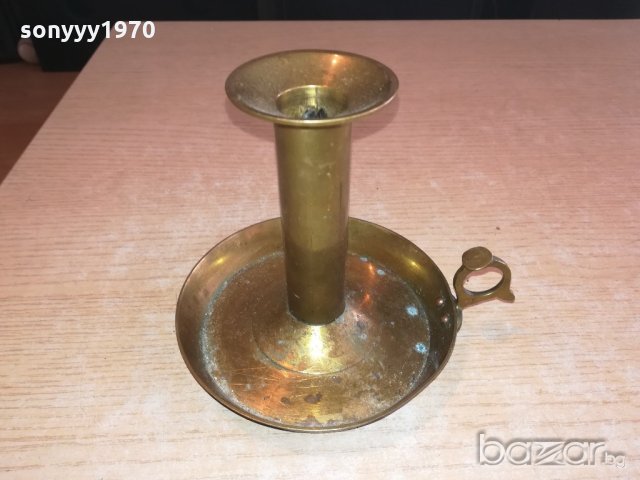 АНТИКА-свещник с място за пръст-15х13см-внос швеицария