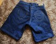 Къси дамски дънки LEVIS, снимка 2