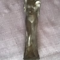 стара метална статуетка арт деко, снимка 1 - Антикварни и старинни предмети - 23911884