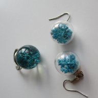 Комплект стъклени обеци и пръстен с цветя, снимка 1 - Обеци - 16315643