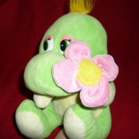 Нова плюшена играчка - динозавърче с цвете, снимка 2 - Плюшени играчки - 21859192