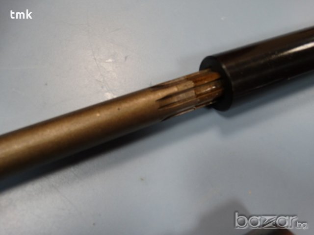 Карданен вал за металорежеща машина, снимка 6 - Резервни части за машини - 18421258