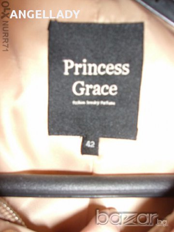 Продавам дамска дълга пухенка от пух и яка от лисица, снимка 5 - Палта, манта - 15894517