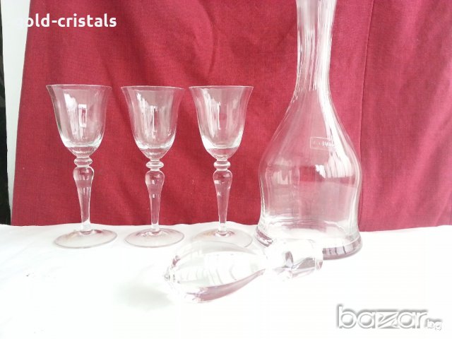 кристална гарафа и 3бр чаши, снимка 6 - Антикварни и старинни предмети - 19990767