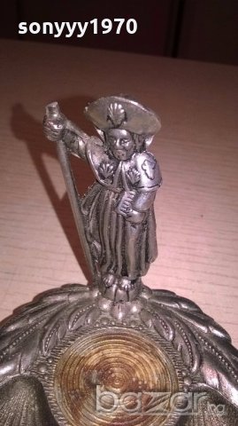 кардинал-свещник-11х9х8см-внос швеицария, снимка 2 - Антикварни и старинни предмети - 18457012