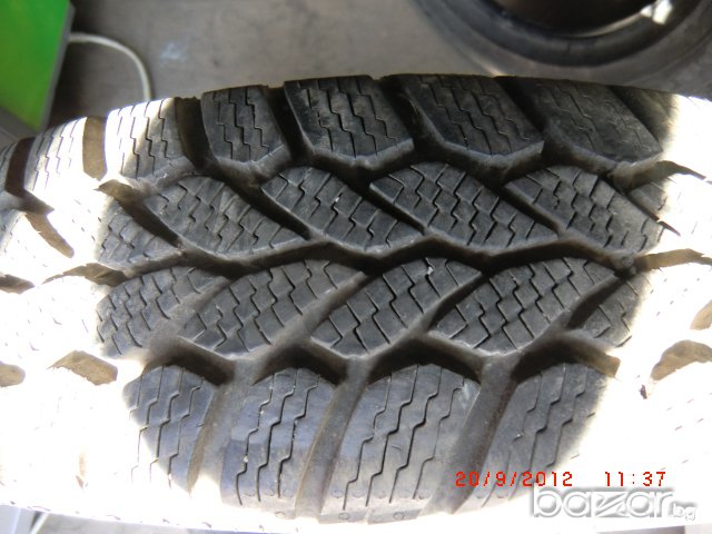 гуми 200 броя