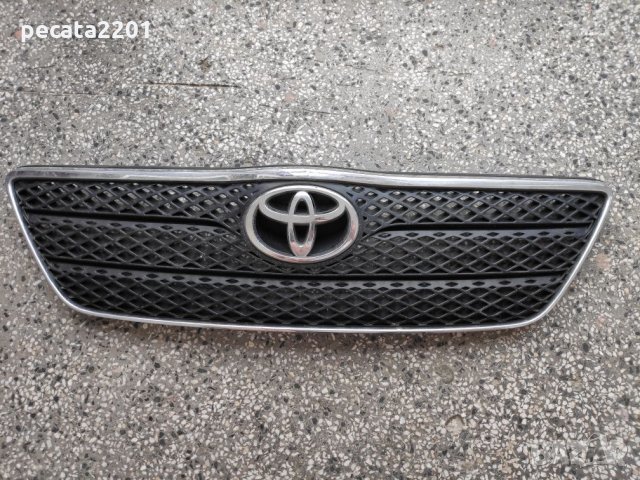 Продавам - оригинална решетка за Тойота Корола
