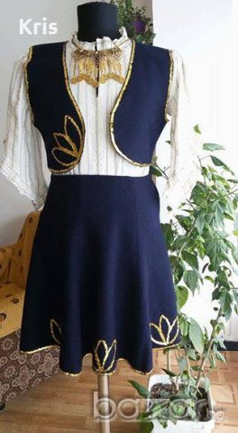 Стилизирани фолклорни костюми-нови