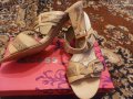 Дамски чехли , снимка 1 - Дамски обувки на ток - 8337284