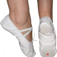 Танцови обувки (меки туфли) нови  , снимка 1 - Спортна екипировка - 18455802