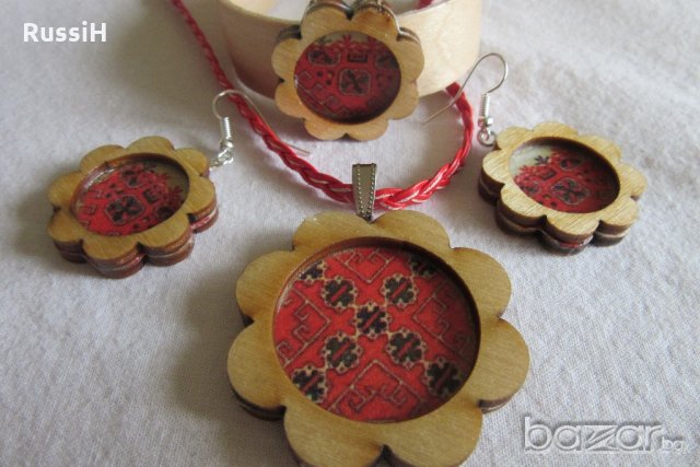 Дървени бижута с българска шевица, снимка 2 - Бижутерийни комплекти - 21426118