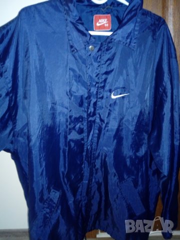 Тъмно синьо яке ветровка Nike, размер 52
